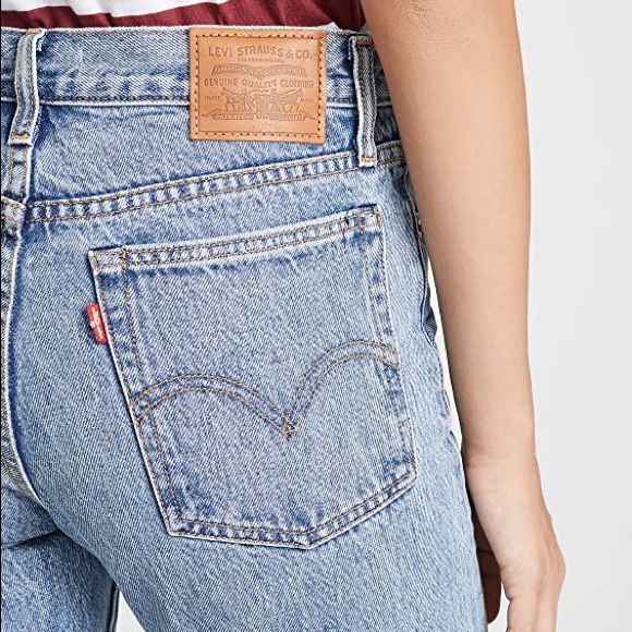 Levi’s Wedgie Cotton Hi-Rise Tapered Leg cropped Jeans - Picture 11 of 15